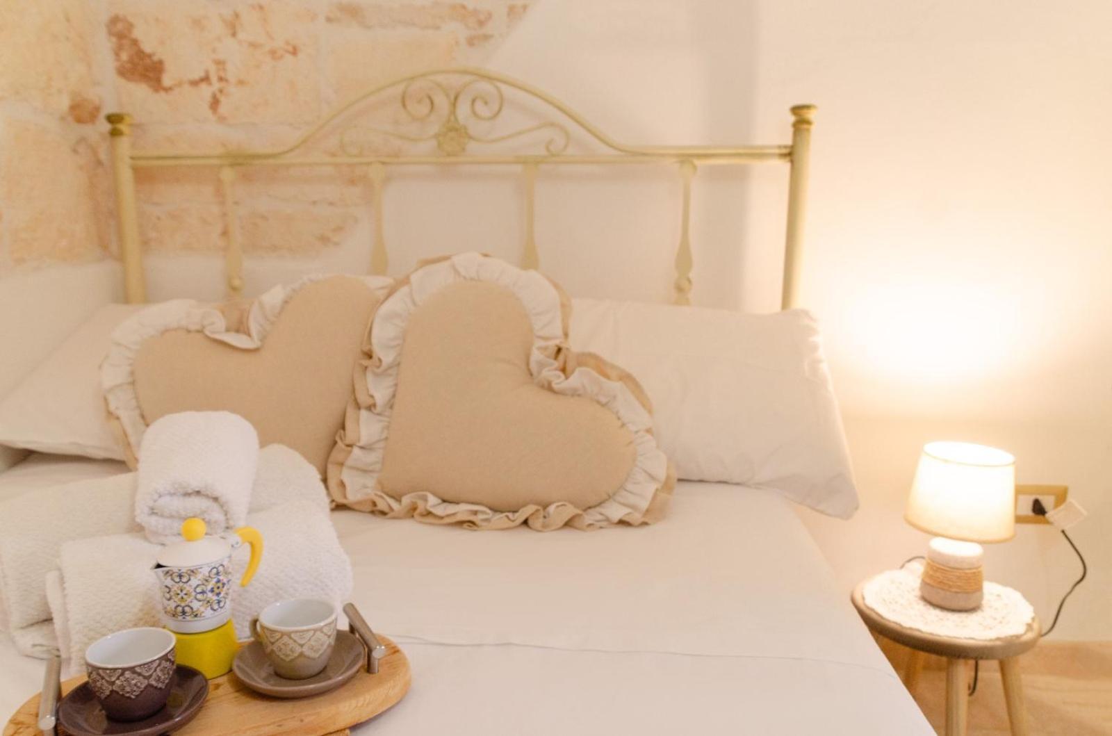 Al Bianco Nido White Stone Apt In มาร์ตินาฟรังกา ภายนอก รูปภาพ