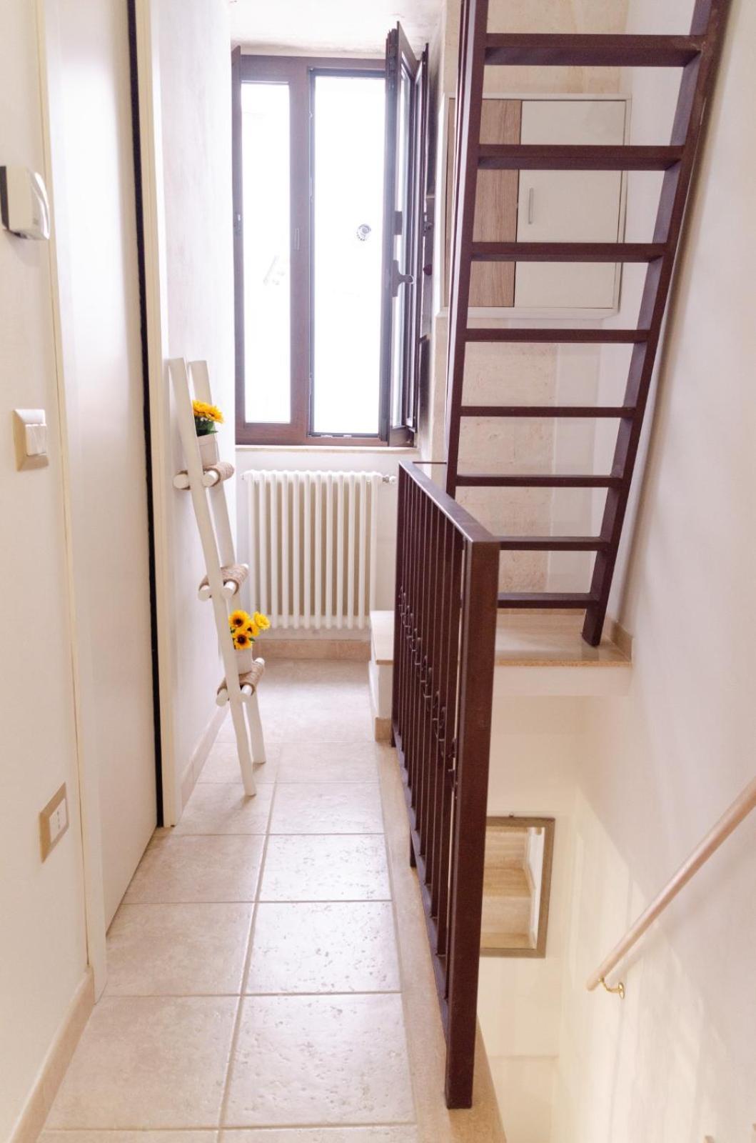 Al Bianco Nido White Stone Apt In มาร์ตินาฟรังกา ภายนอก รูปภาพ